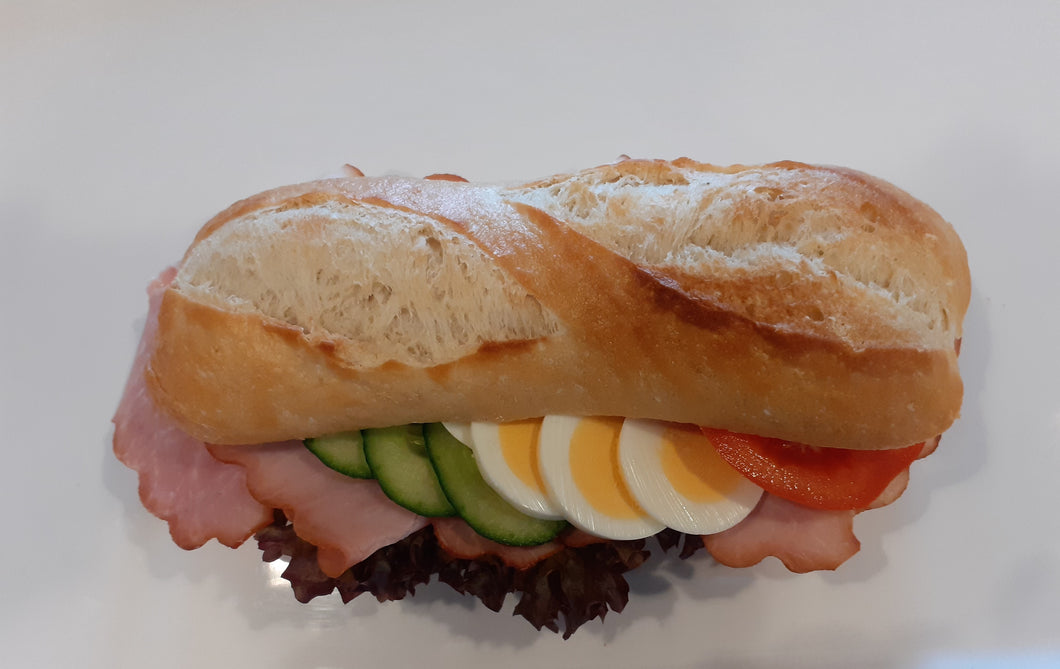 Sandwich mit gekochtem Schinken